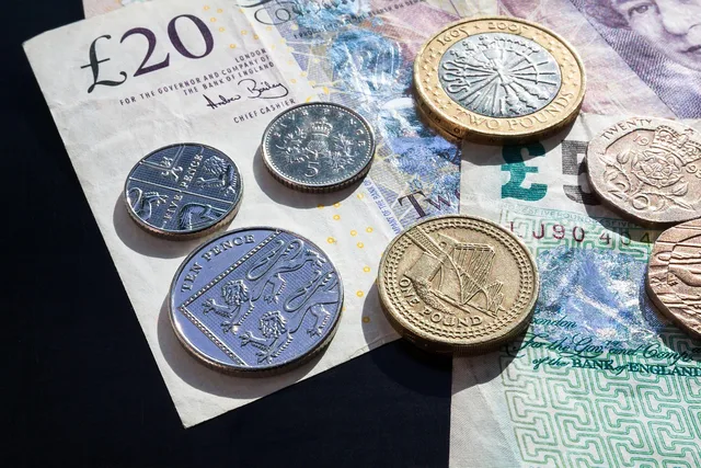 pound, coins, currency, banknotes, money, wealth, business, finance, profit, revenue, bank, deposit, incentive, investments, queen of england, cash, pound, pound, pound, pound, pound, revenue, deposit. A method to build a media buying agency disclosure policy from an incentive register